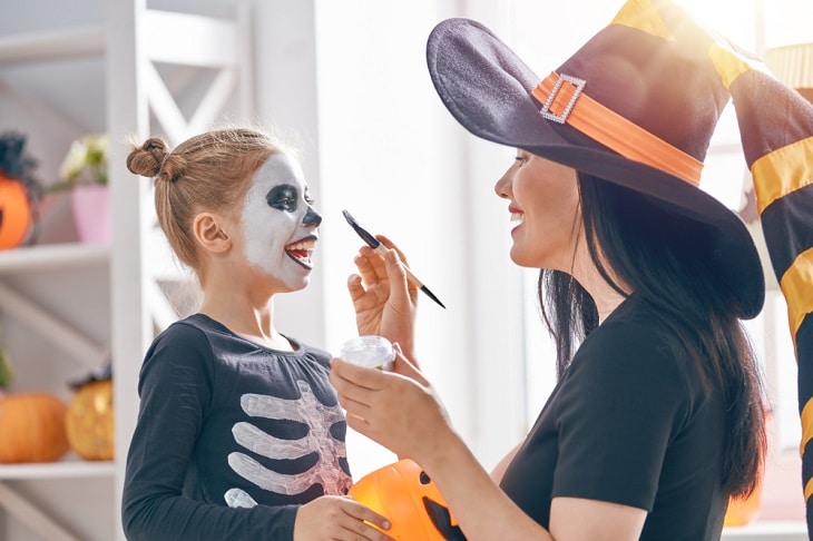 Fun ways to make money from Halloween